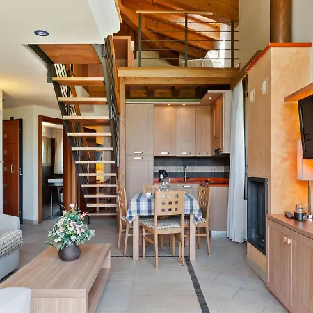 بيت للعطل Lavish Holiday In Near Lago Di