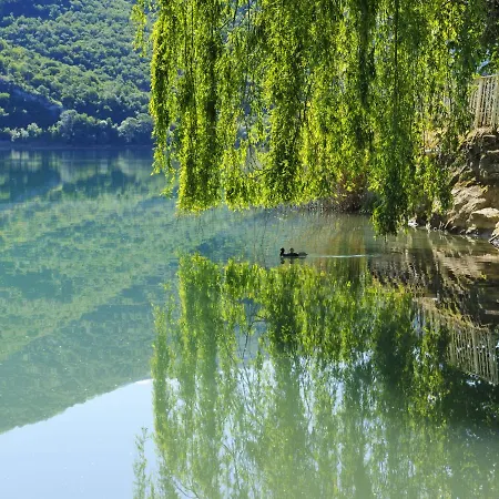 بيت للعطل Lavish Holiday In Near Lago Di سكانو